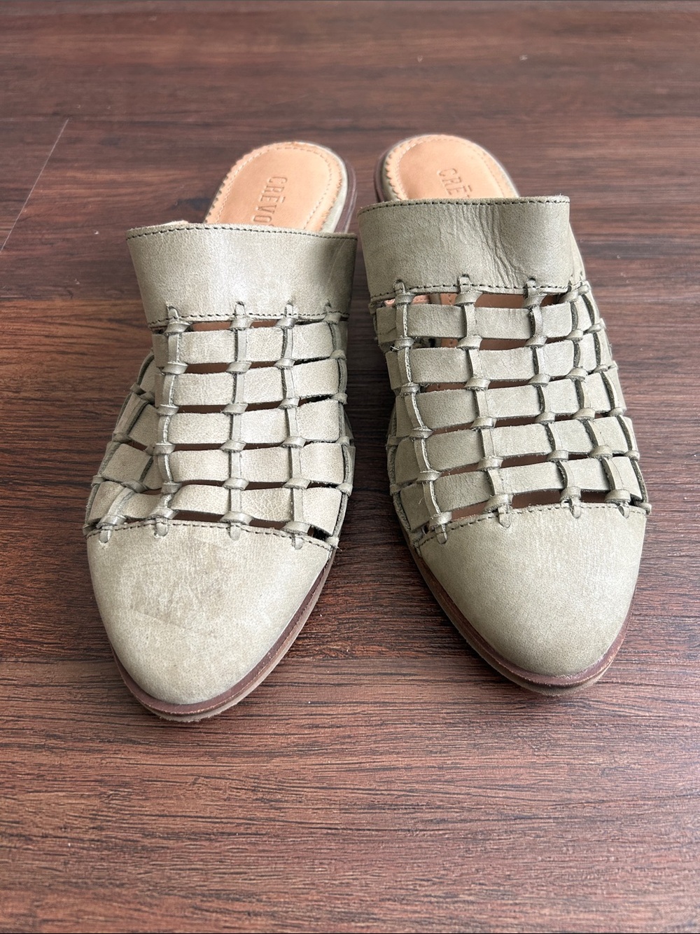 Crevo Luella woven leather mule sandals-sage green, size 8 - Picture 2 of 6